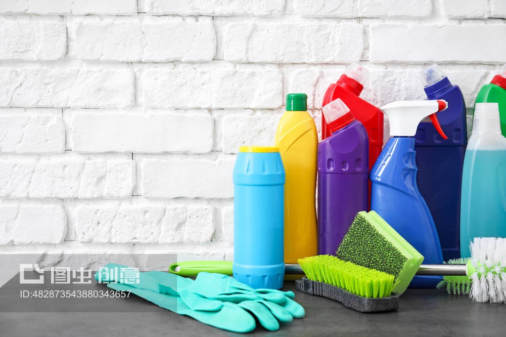 清洁用品与美发用品的分类及用途