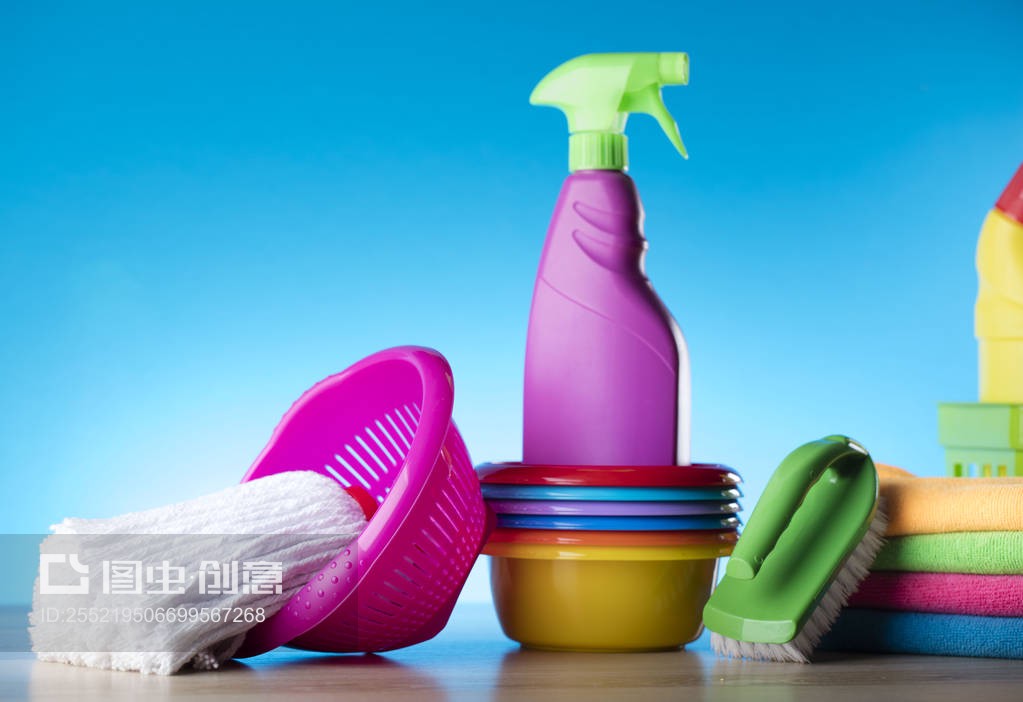 清洁产品与美发用品 呵护家居与秀发的完美搭档